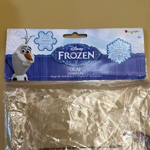 DISNEYPARKS EXCLUSIVE- Disney Frozen Olaf Accessory Kit